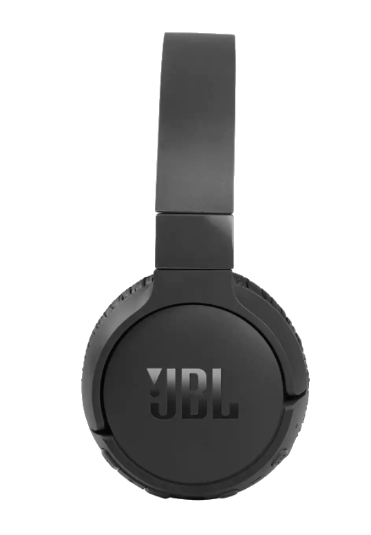 Siyah JBL kulaklıklar siyah bir arka plan üzerinde.