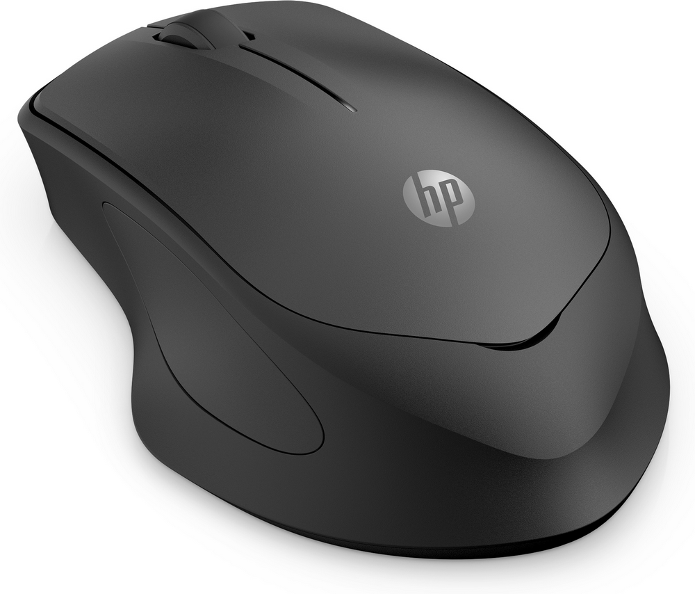 Ratón de ordenador HP negro con el logotipo de HP. Tiene una rueda de desplazamiento y dos botones. El ratón está sobre un fondo blanco.