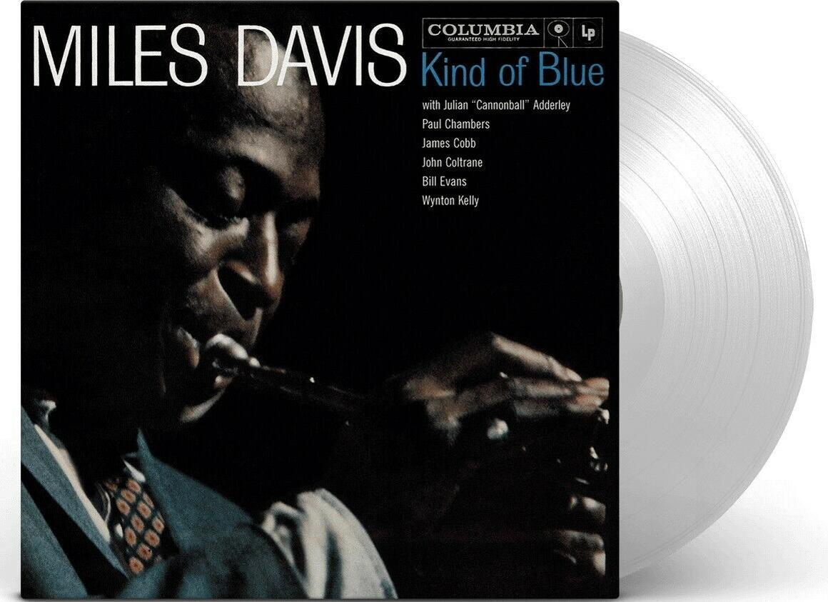 Albumcover: Miles Davis, Kind of Blue. Schwarz-Weiß-Foto. Schallplatte.