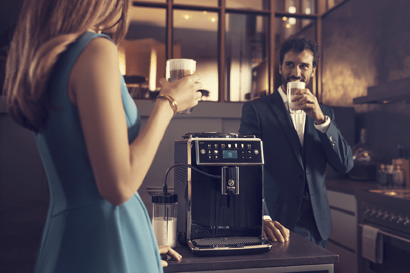 SAECO Xelsis SM7580/00 - Kaffeevollautomat (Klavierlack-Schwarz)