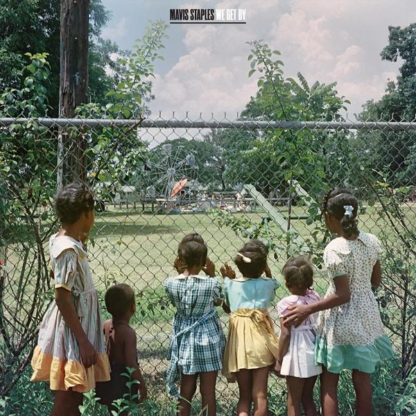 Albumcover mit Kindern, die etwas hinter einem Zaun betrachten.