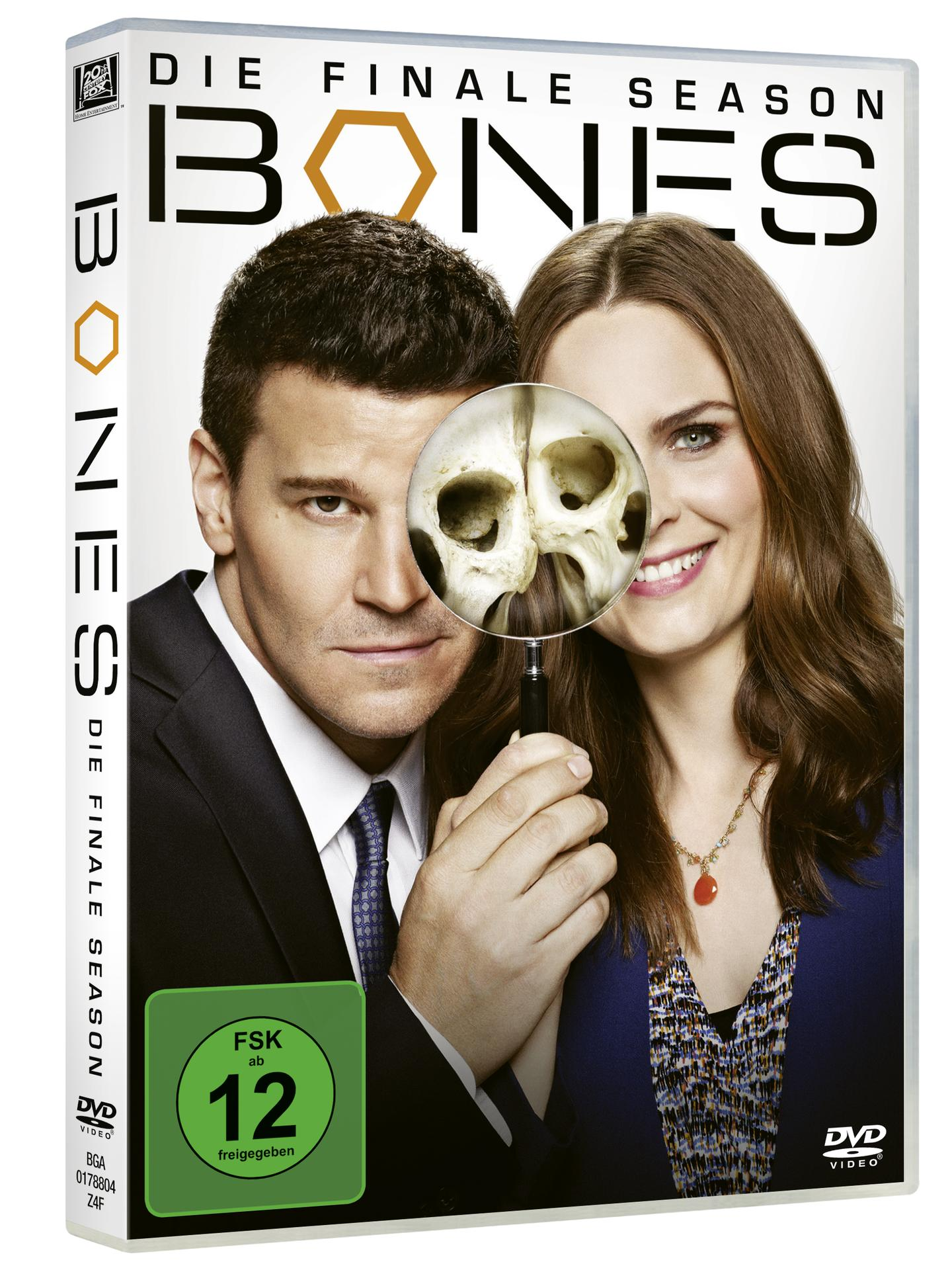 DVD-Hülle mit zwei Personen und einer Lupe, die einen Schädel zeigt.