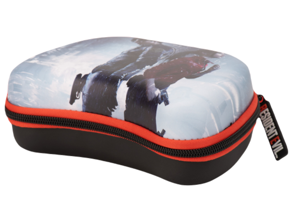 Estuche de gafas negro y rojo con un gráfico de Resident Evil. Cremallera y etiqueta roja.