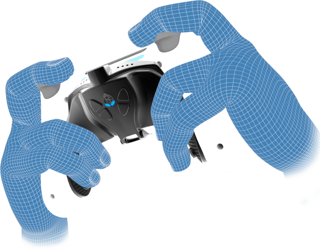 Mains en fil de fer bleu tenant une manette de jeu blanche et noire. La manette a divers boutons et commandes.