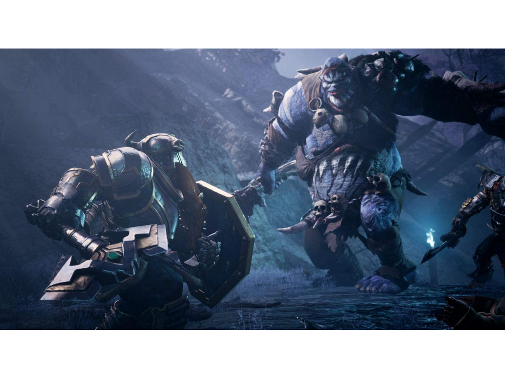 Un caballero con armadura lucha contra un gran ogro en un entorno oscuro y cavernoso.