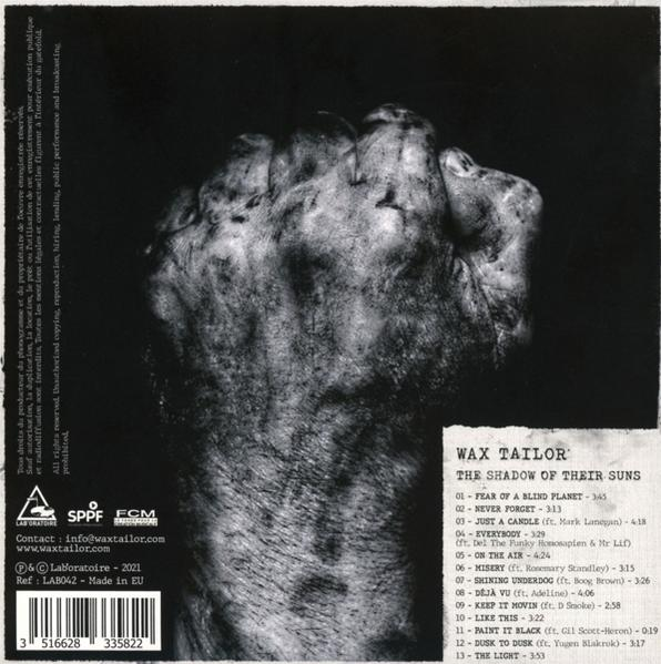 Albumrückseite mit Trackliste und Handzeichnung, Schwarzweiß mit strukturiertem Hintergrund.