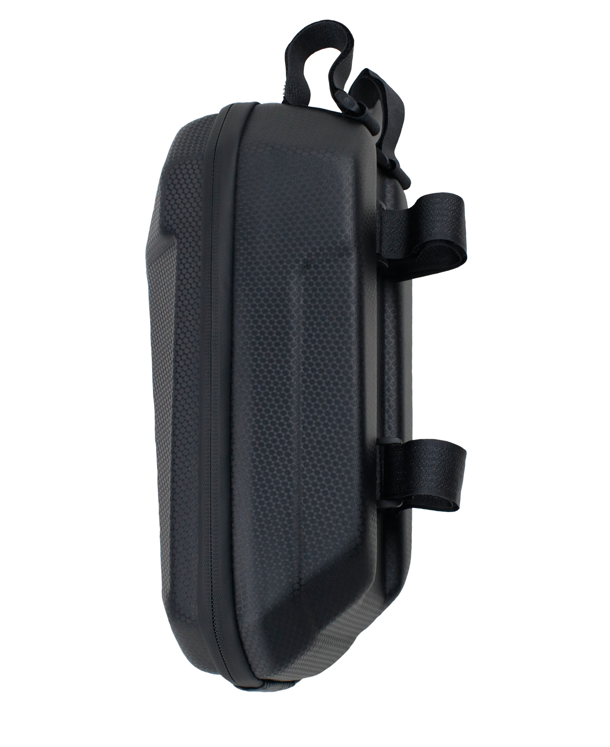 Schwarze Tasche mit strukturierter Oberfläche, zwei Gurten und Reißverschluss.