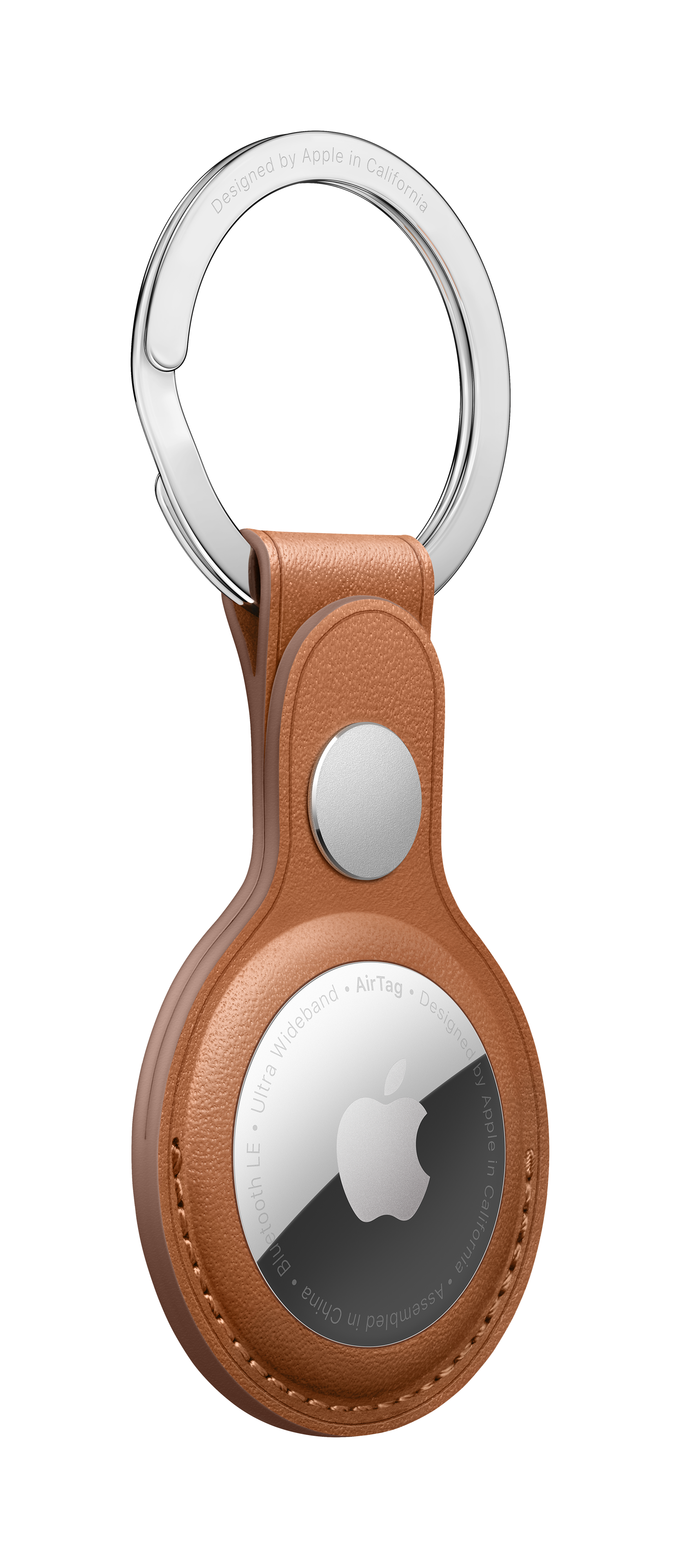 Un llavero Apple AirTag de cuero marrón con un anillo plateado y el logotipo de Apple sobre fondo blanco.