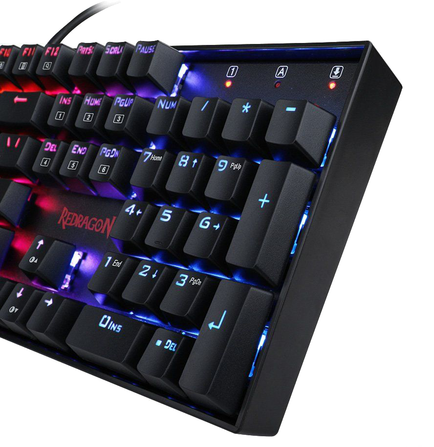 Közelkép egy fekete gamer billentyűzetről megvilágított gombokkal. Redragon logó látható.