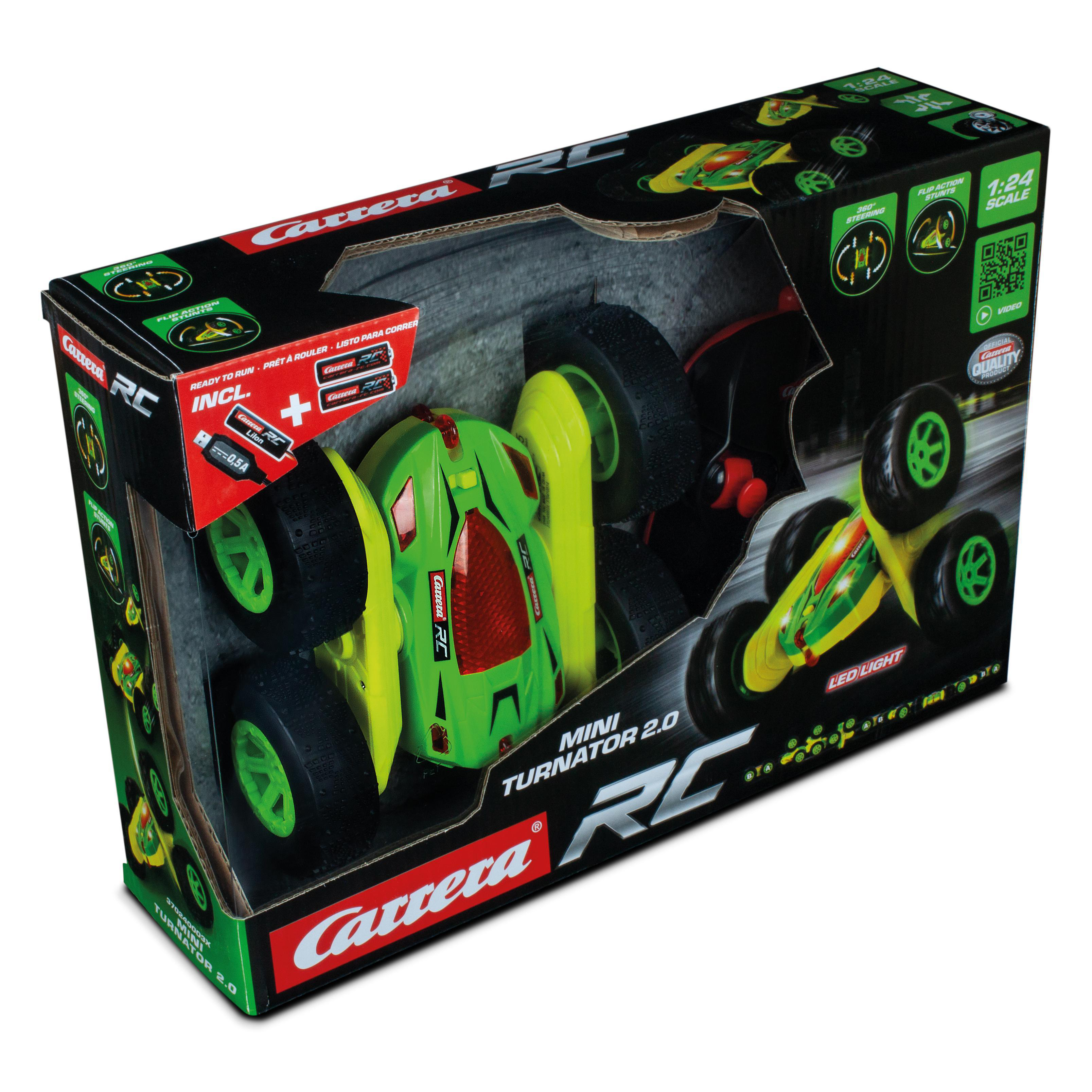 Carrera Mini Turnator 2.0 Spielzeugauto-Set in der Box. Grün-gelbes Auto. Schwarzer Hintergrund.