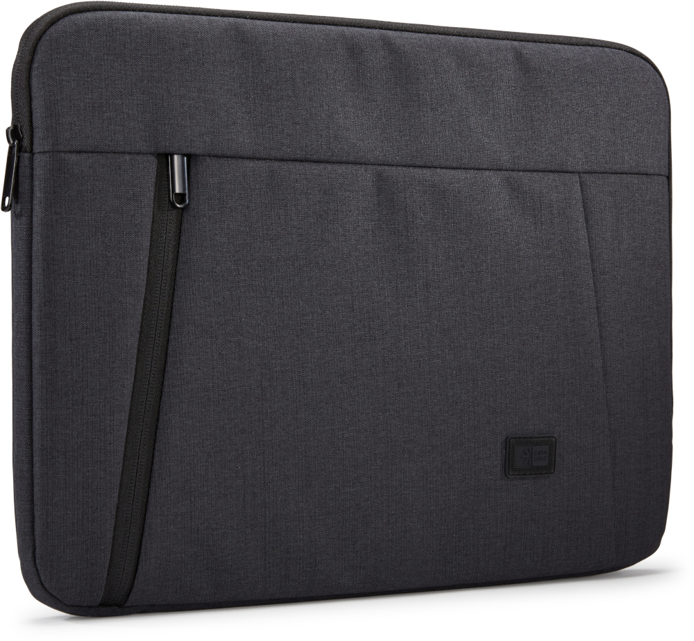 Zwarte laptoptas met een rits en een klein logo. De tas heeft een textuuroppervlak.