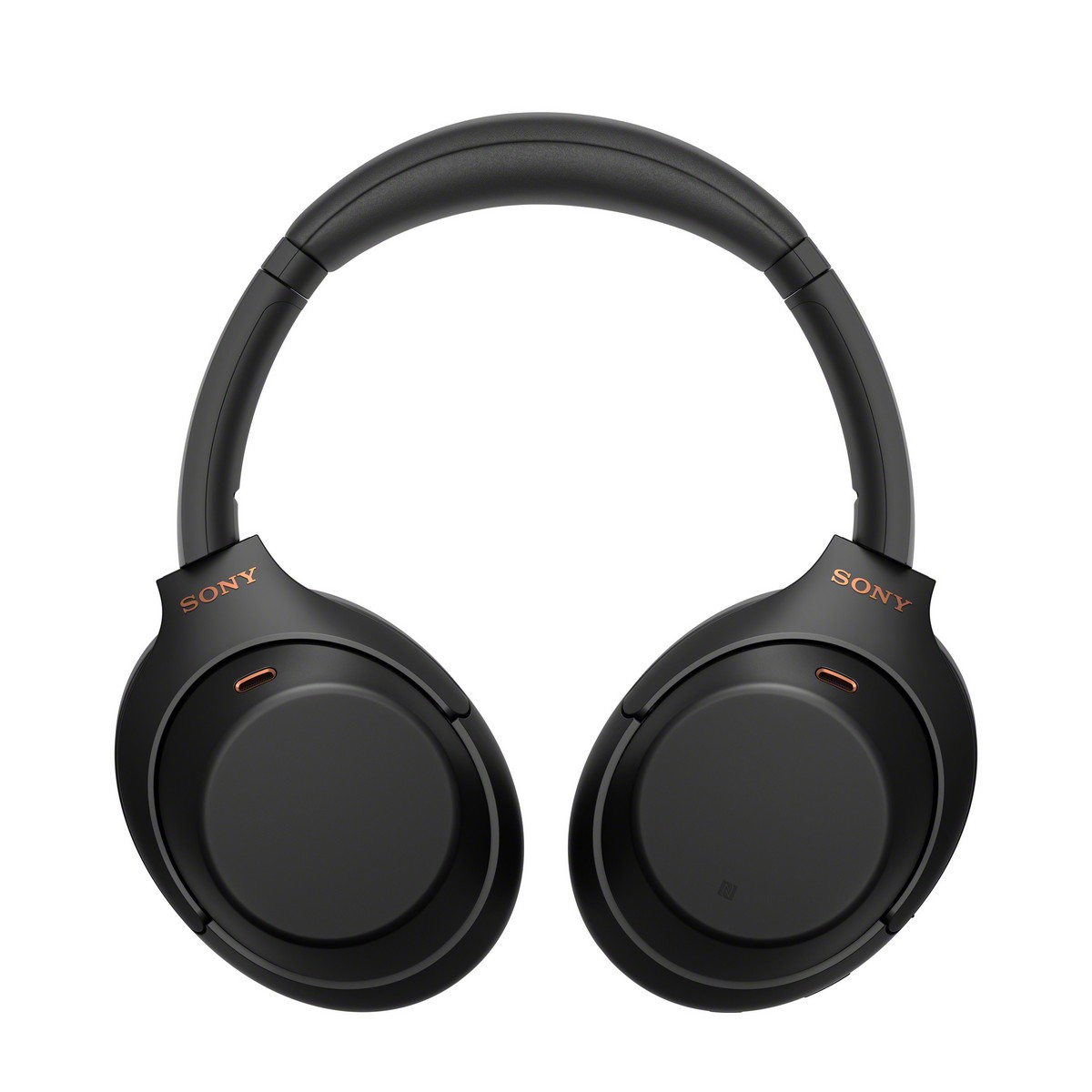 Auriculares negros con el logo de Sony. Están sobre un fondo negro.