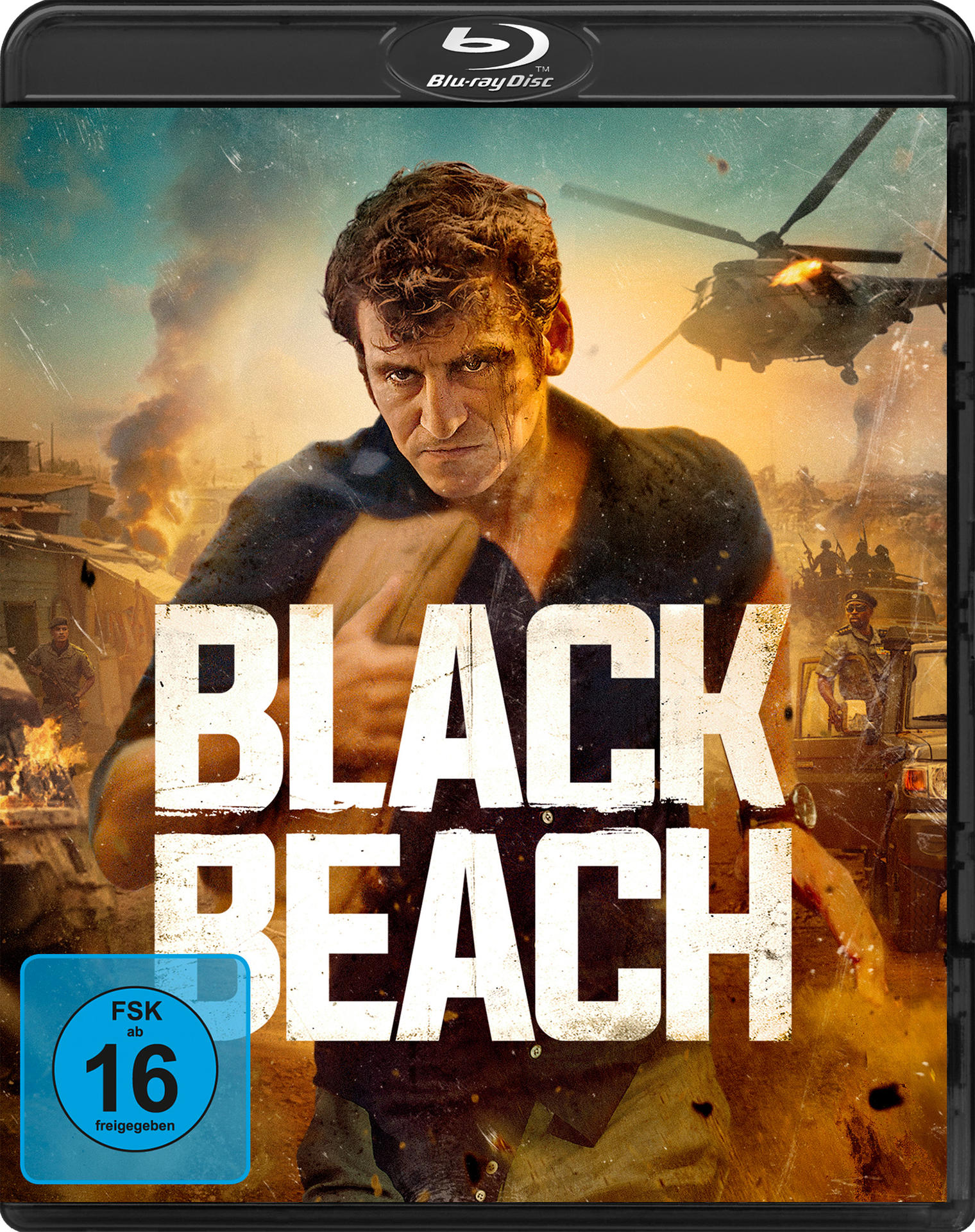 Black Beach Blu-ray Cover. Mann im Vordergrund, Hubschrauber im Hintergrund.