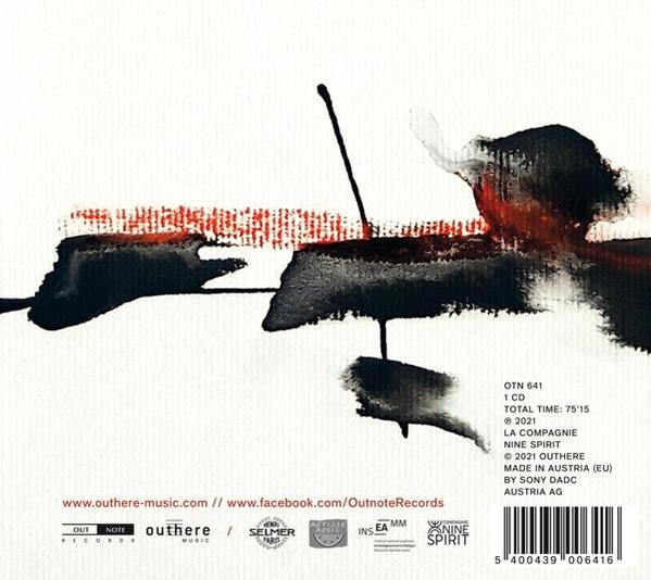 Pochette de CD avec traits de peinture abstraits noirs et rouges sur fond blanc. Texte avec détails entreprise et album, code-barres en bas.