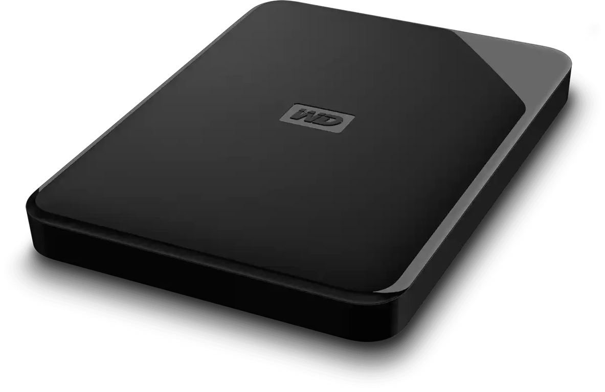 Schwarze externe Festplatte. WD-Logo. Schwarzer Hintergrund, glänzende Oberfläche.