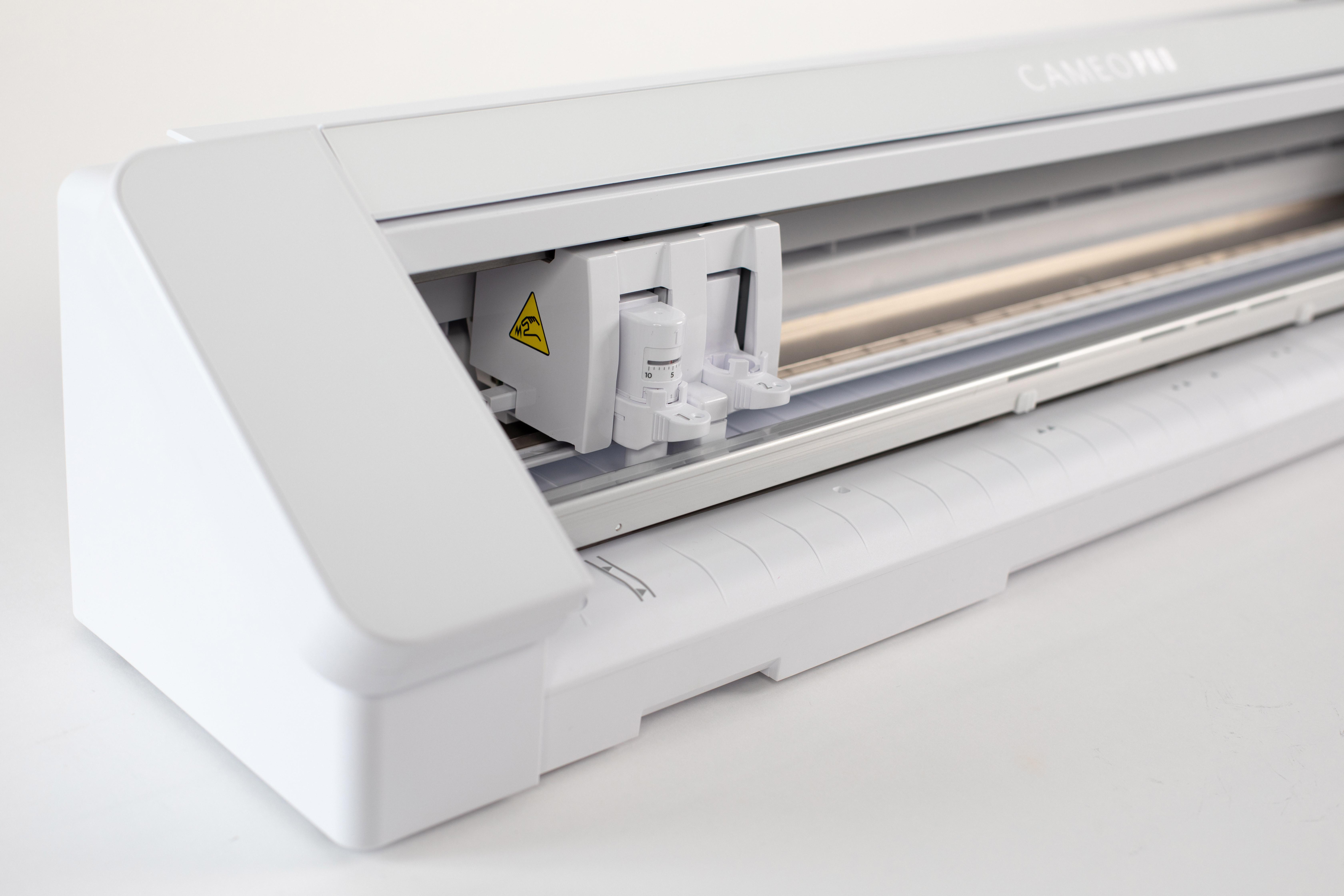 SILHOUETTE CAMEO 4 PRO Plotter