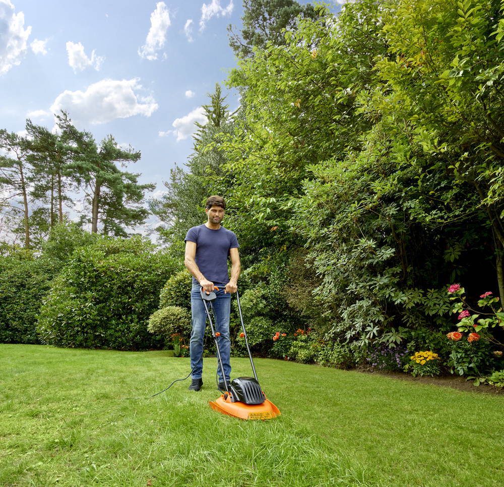 BLACK+DECKER BEMWH551-QS Légpárnás fűnyíró, 30cm, 1200W