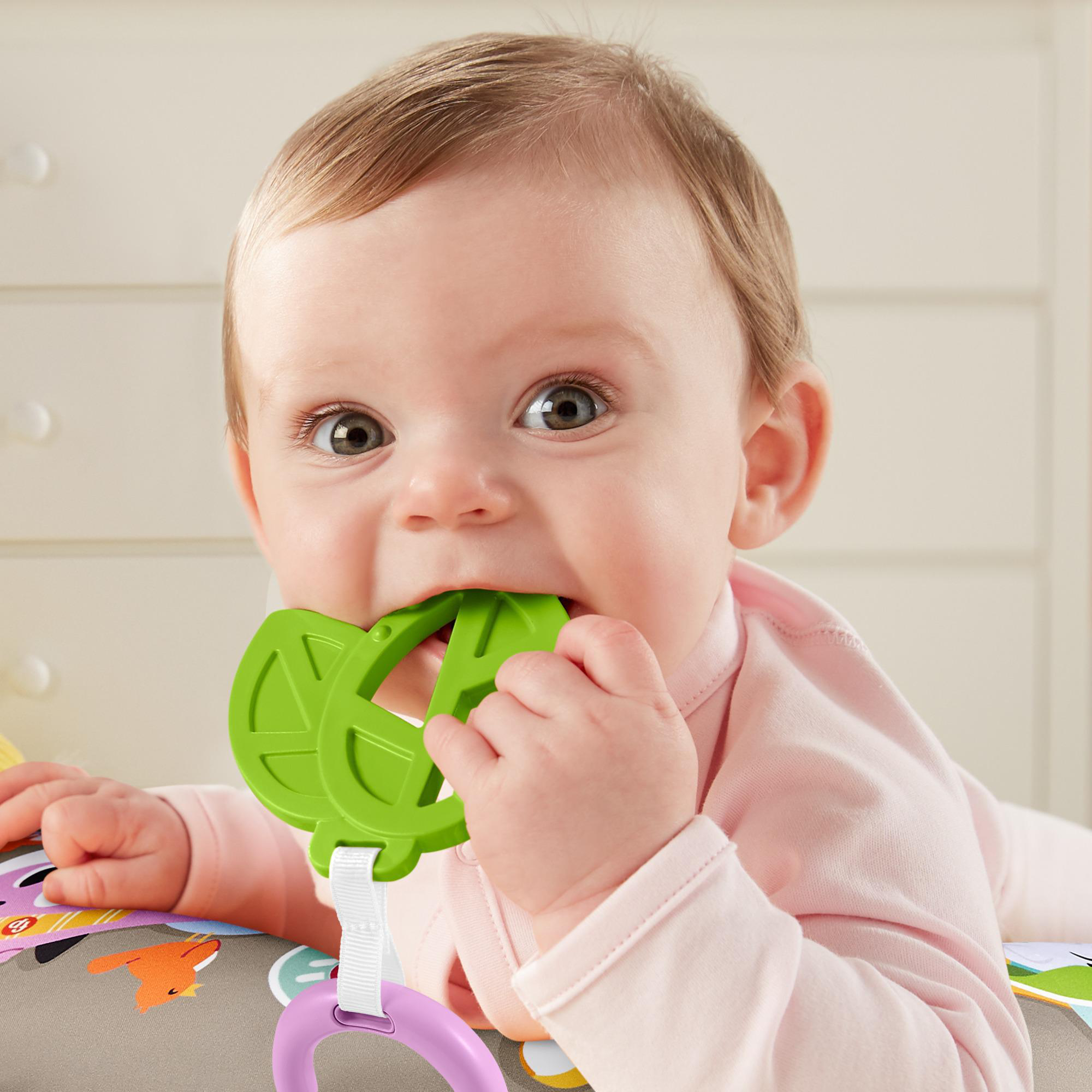 FISHER PRICE Faultier-Spielkissen mit Vibration, Baby-Spielzeug ab 0 M Babyspielkissen Mehrfarbig