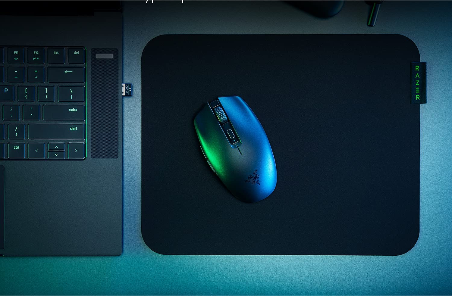 RAZER Orochi V2 - Mouse gaming, Wireless (Doppia modalità: 2,4 GHz e Bluetooth a bassa energia BLE), Ottica con LED, 18000, Nero