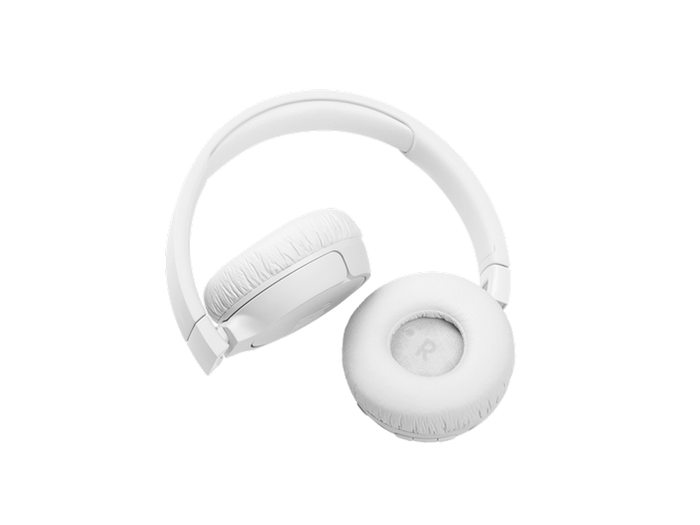 Auriculares blancos plegados. Un auricular es visible, el otro oculto. Fondo blanco.