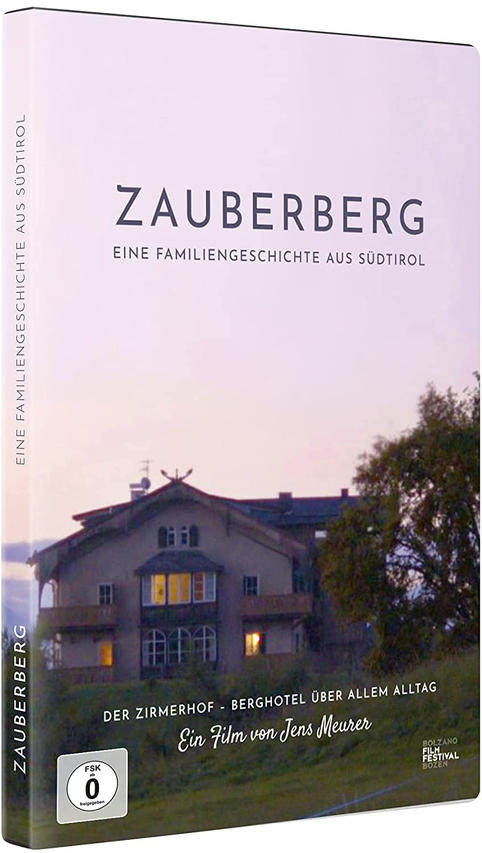 DVD-Hülle für den Film „Zauberberg“. Ein Haus im Hintergrund mit Himmel. Text auf Deutsch.