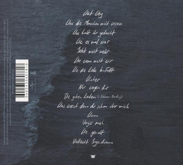 Albumcover mit handgeschriebenen Songtexten auf dunklem, strukturiertem Hintergrund.