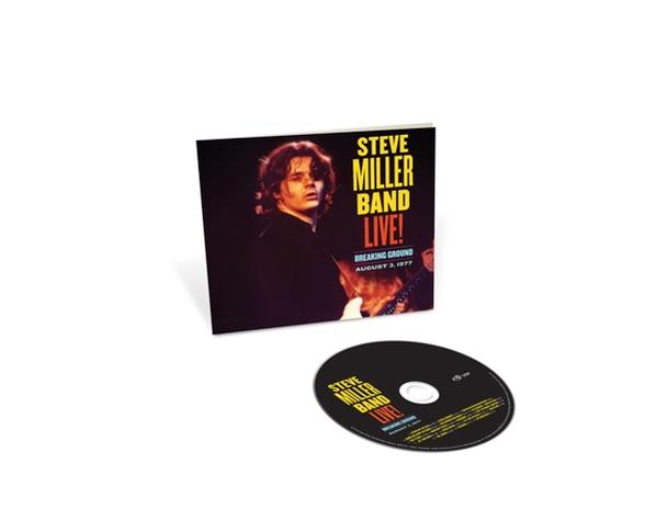 Steve Miller Band Live! Albumcover und eine schwarze CD auf weißem Grund.