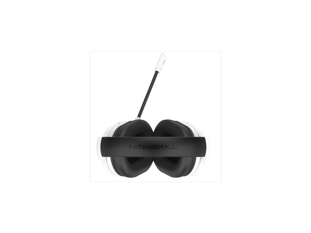 Auriculares para juegos blancos con micrófono negro, sobre fondo negro.