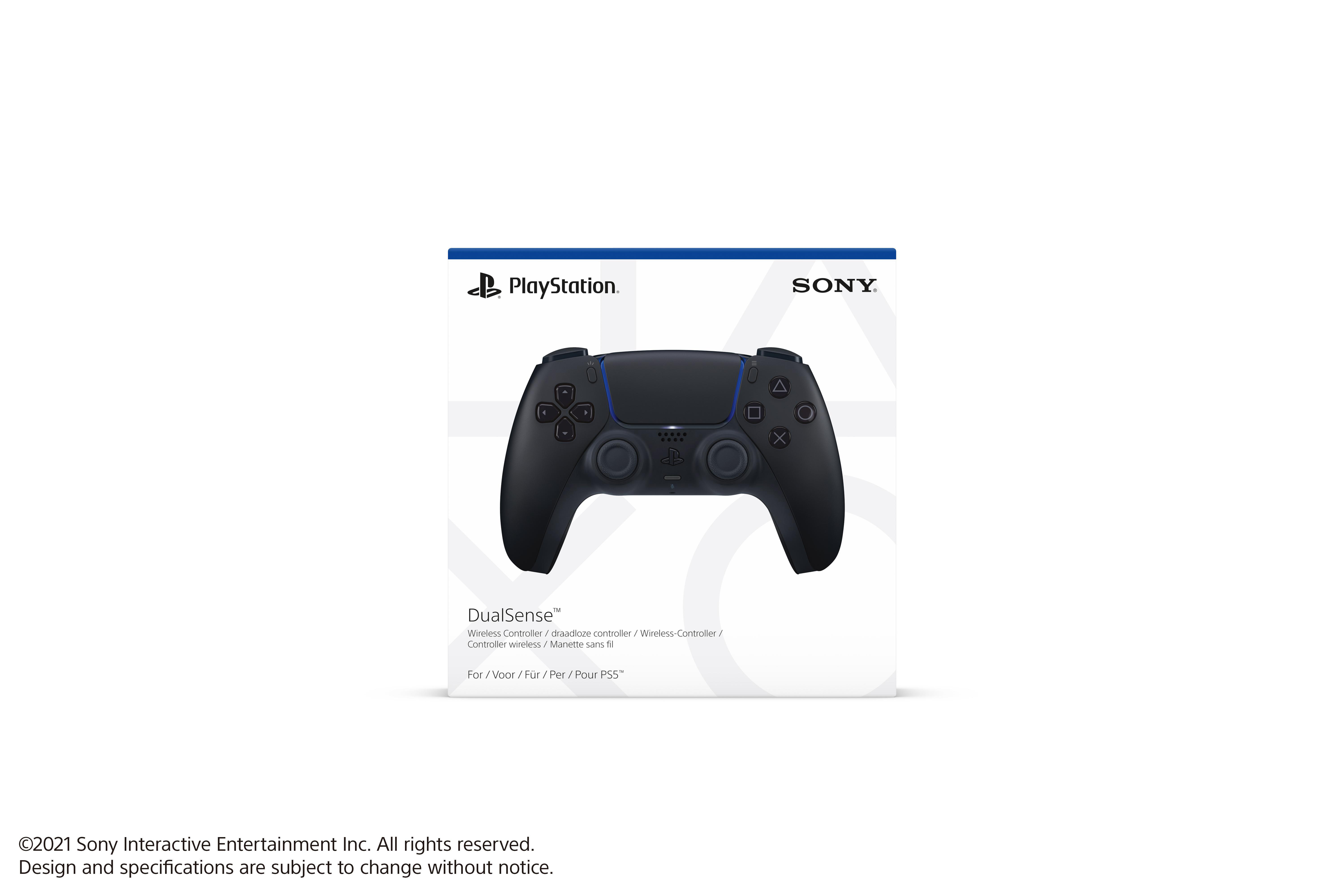 PlayStation DualSense-Controller in Verpackung; schwarze Farbe, von vorne sichtbar.
