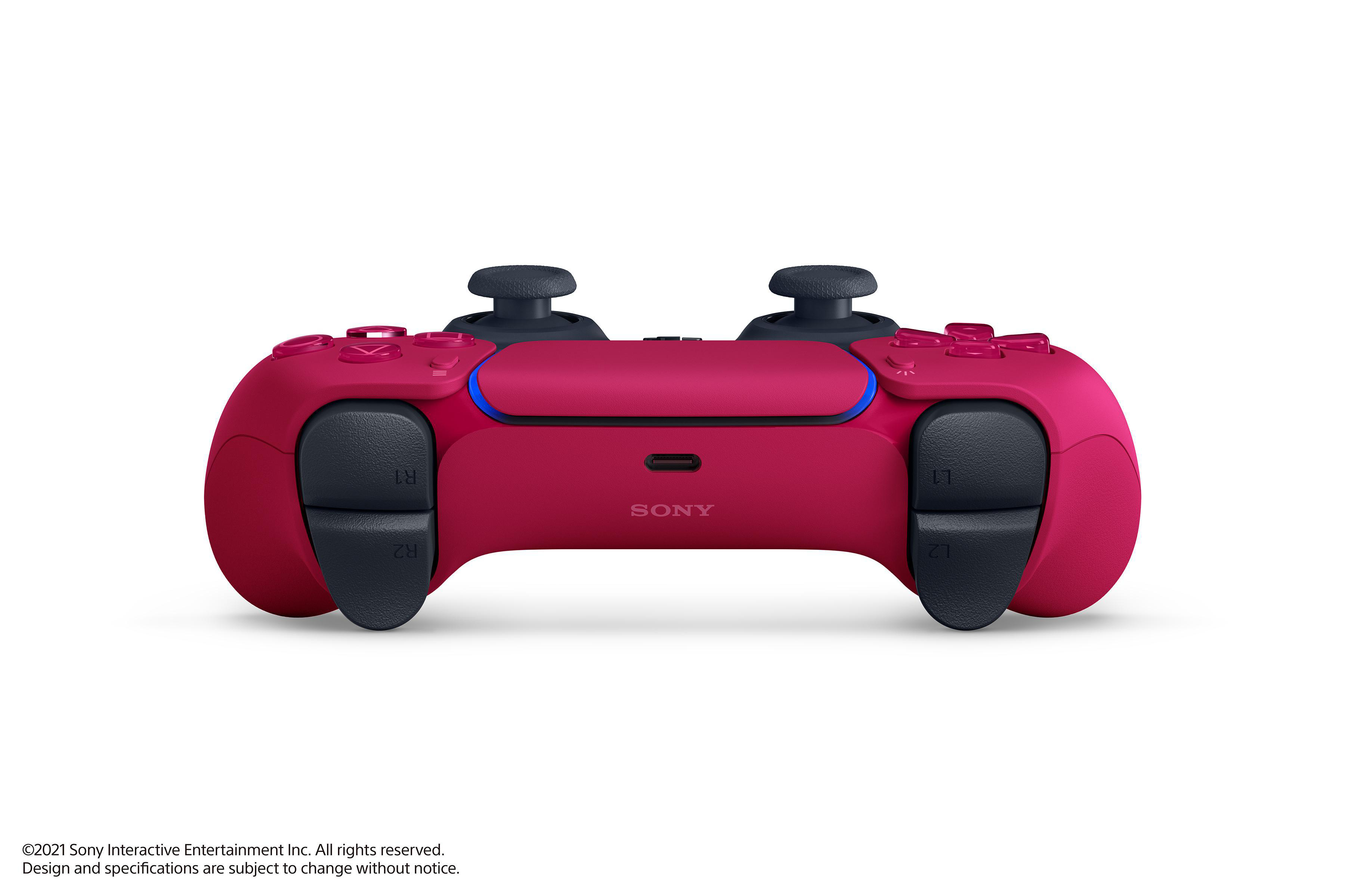 Ein roter PlayStation 5 Controller. Knöpfe, Joysticks und ein USB-Anschluss sind sichtbar.