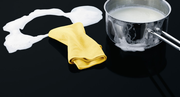 ZANUSSI Inductiekookplaat (ZIFN844X)