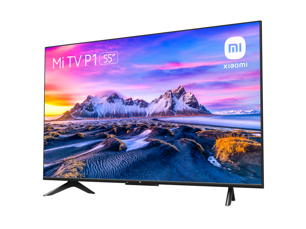 Xiaomi Mi TV P1 de 55 pulgadas. Mostrando una escena de paisaje colorida. Marco negro con soporte. Vista en ángulo.