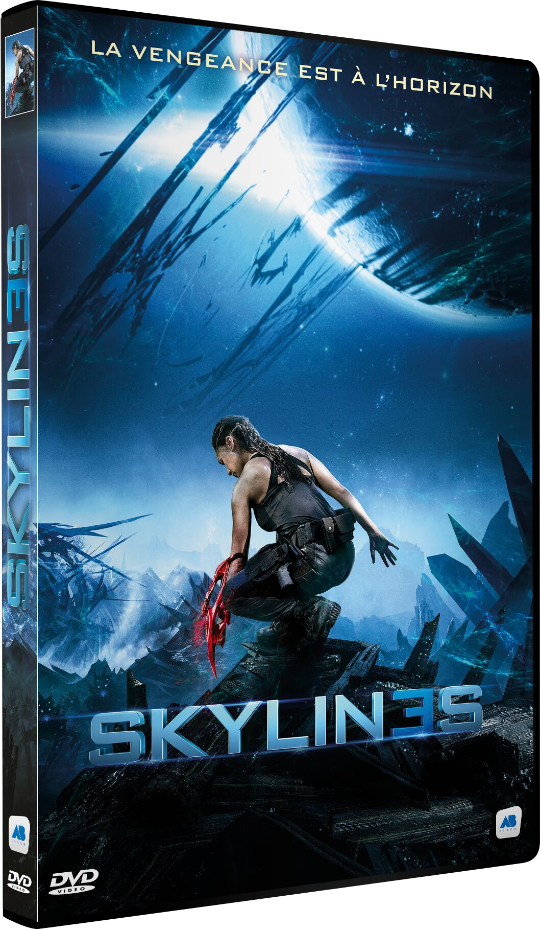 Jaquette DVD de 'Skylines 3', avec une femme avec des lames rouges et un paysage urbain futuriste.