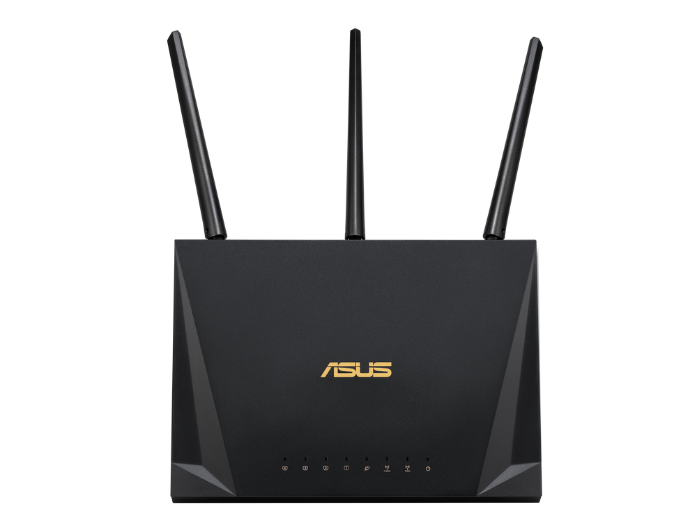 Enrutador ASUS negro. Tres antenas arriba. Logotipo ASUS dorado.
