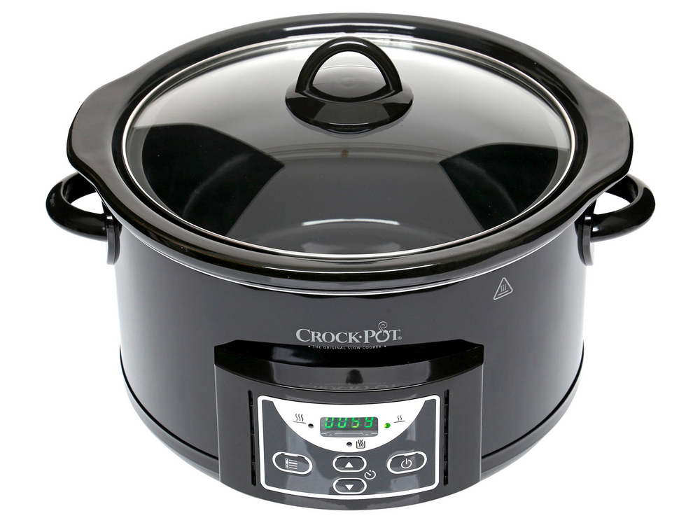 Olla de cocción lenta Crock-Pot negra con tapa de vidrio. Pantalla digital y botones de control.