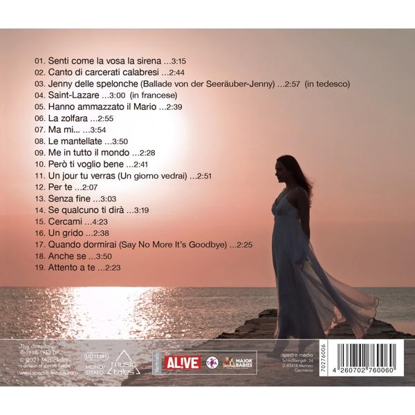 CD-Albumcover mit Titelliste und einer Frau am Wasser.