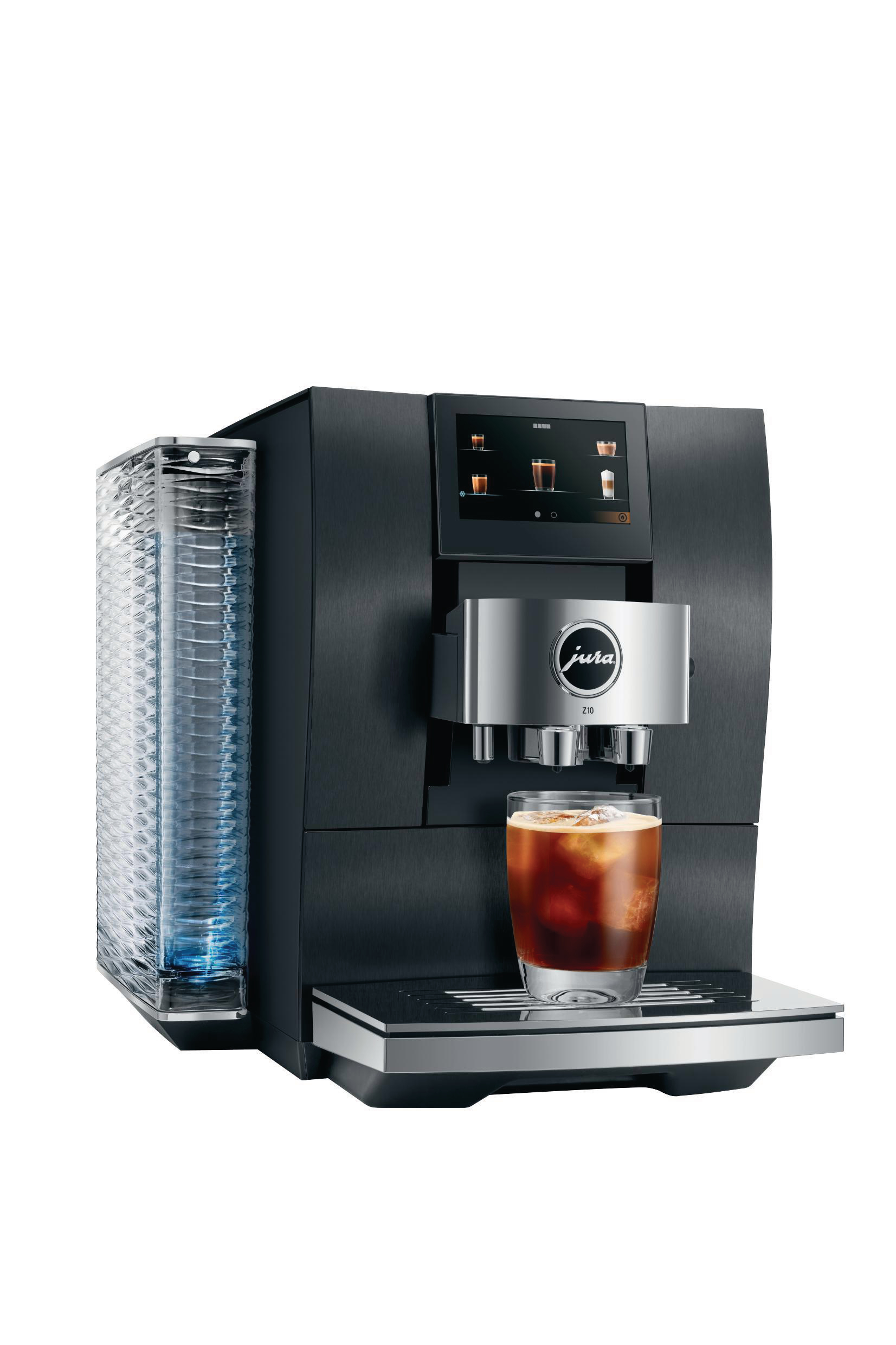Schwarze Jura E8 Kaffeemaschine mit einem Glas Eiskaffee.