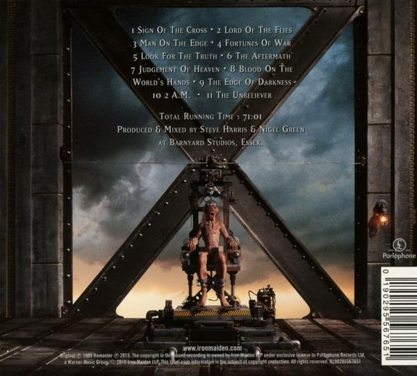 CD-Cover mit einem Mann in einem Stuhl, einem elektrischen Stuhl und Text auf der Rückseite: Sign Of The Cross usw.