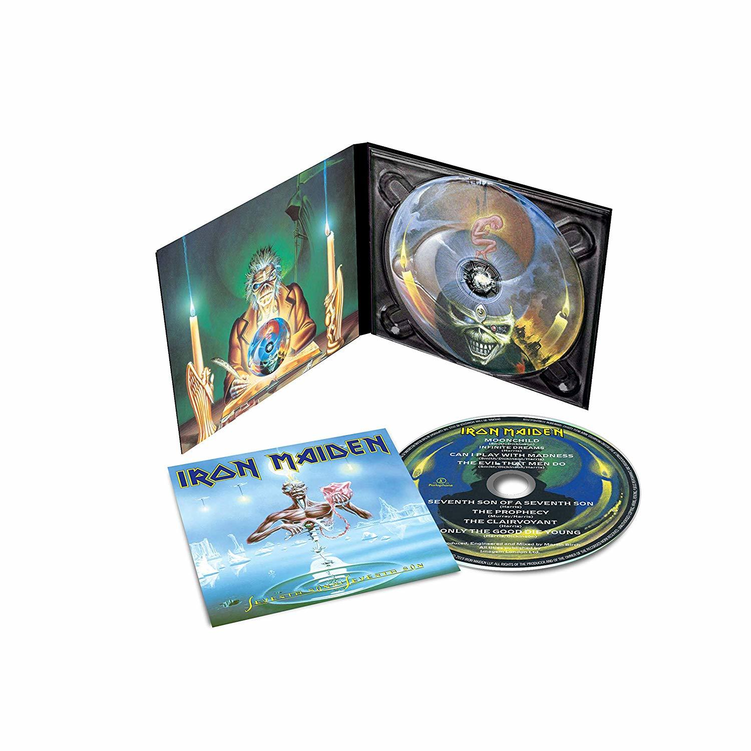Ein geöffnetes Iron Maiden CD-Case mit CD und Booklet. Das Cover zeigt ein Monster.