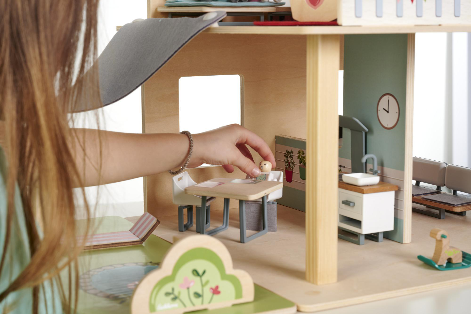 EICHHORN Puppenhaus mit Möbeln Holzspielset Mehrfarbig