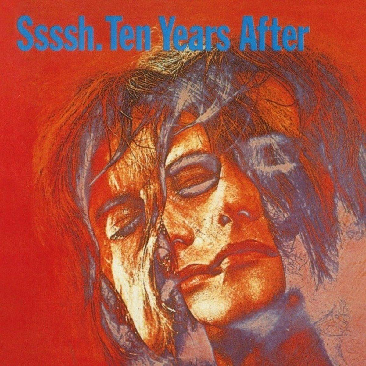 Albumcover für 'Ssssh. Ten Years After' mit verzerrtem Gesichtsbild.