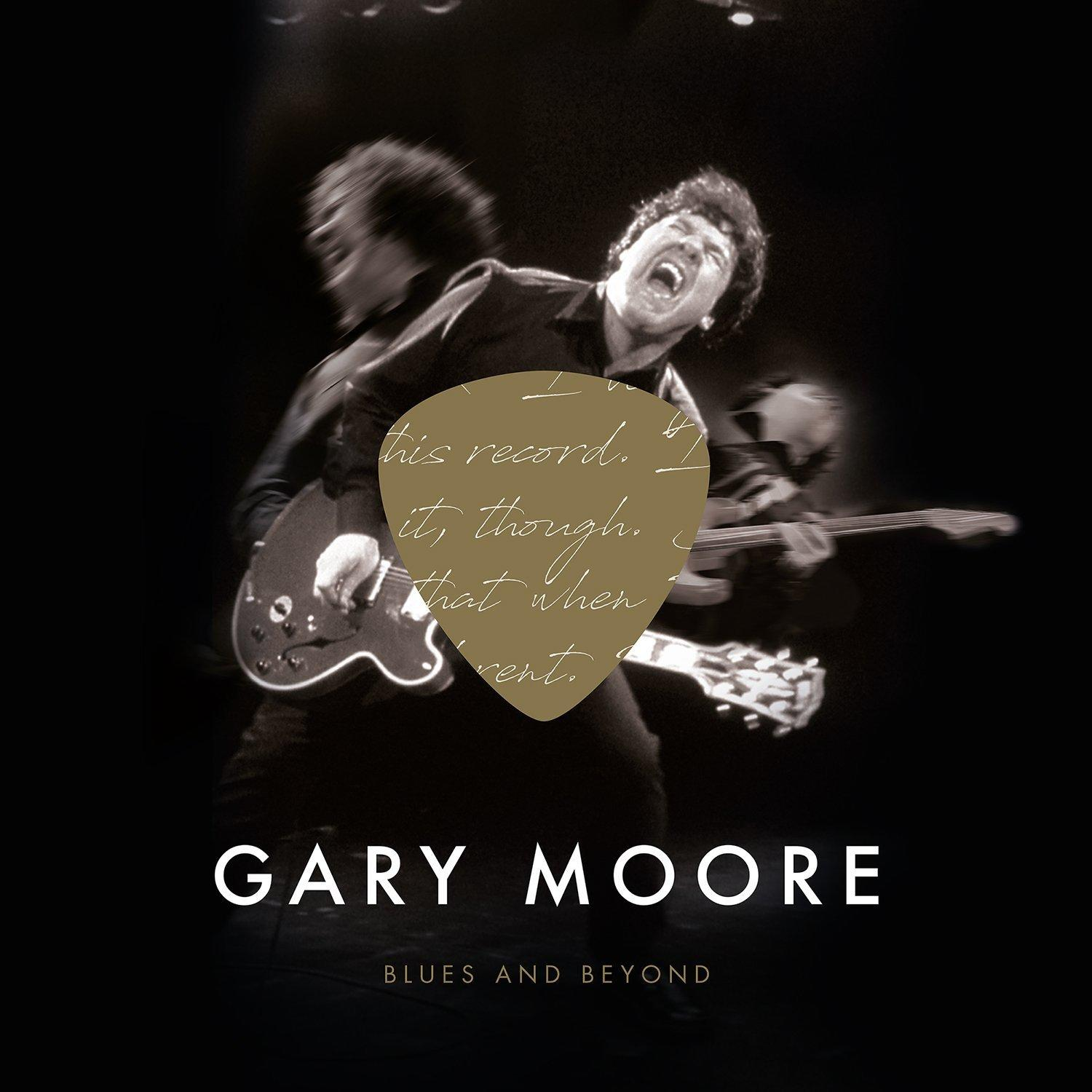 Gary Moore Albumcover. Gitarrist spielt Gitarre, mit einem Plektrum. Schwarzer Hintergrund.