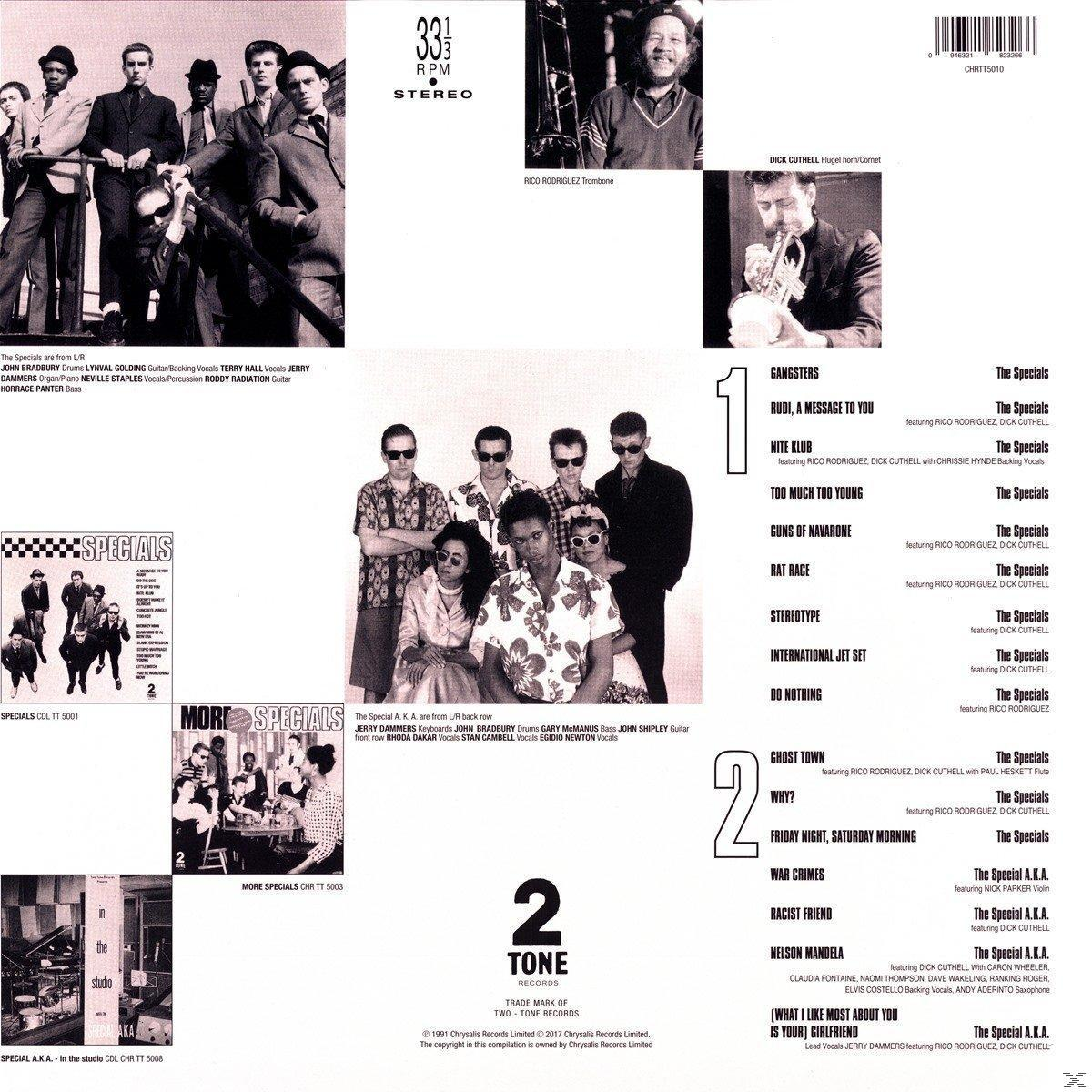 A The Specials album CD-borítója, a zenekar tagjaival és a dalok címeivel.