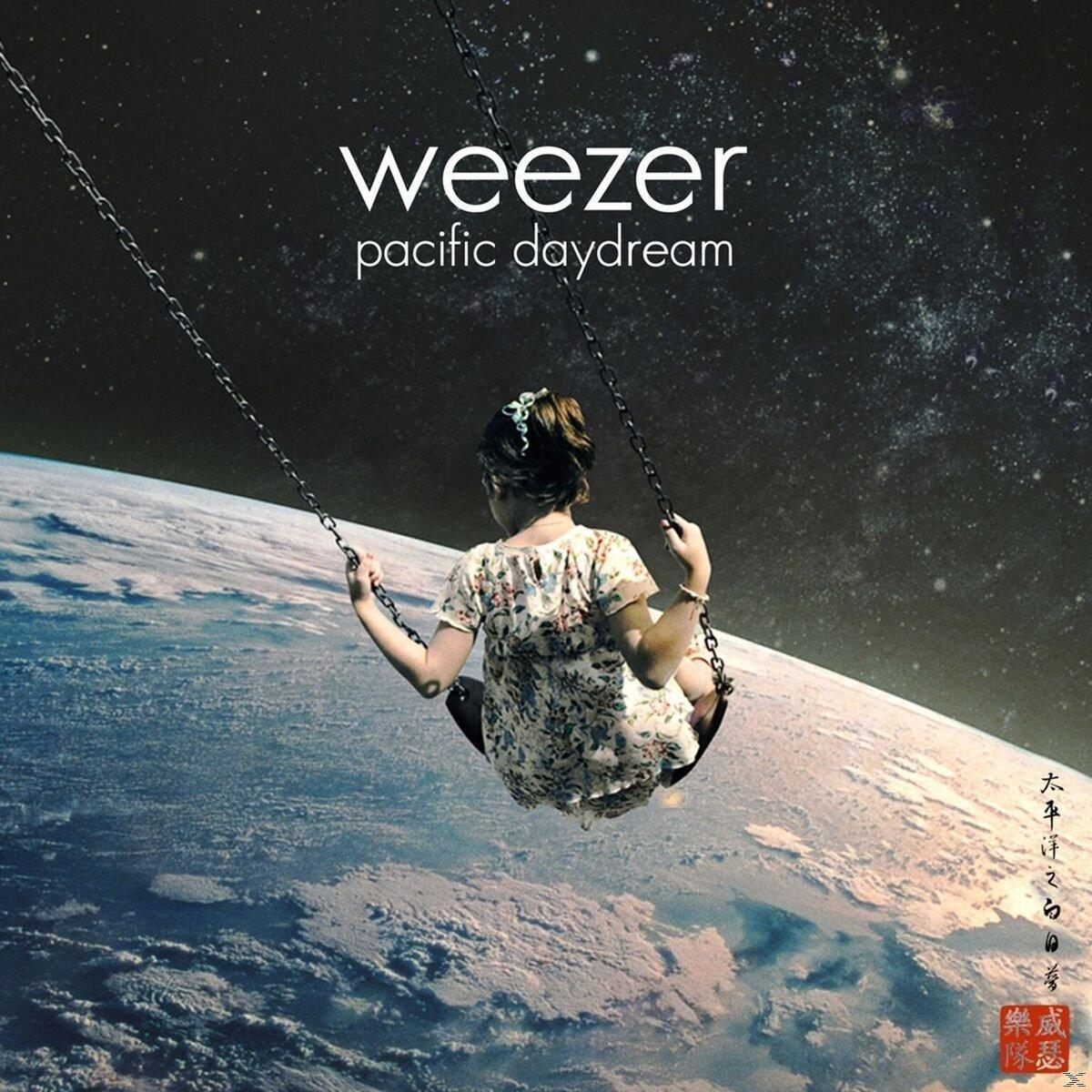 Une fille sur une balançoire au-dessus de la terre avec des étoiles et les mots Weezer pacific daydream en haut.