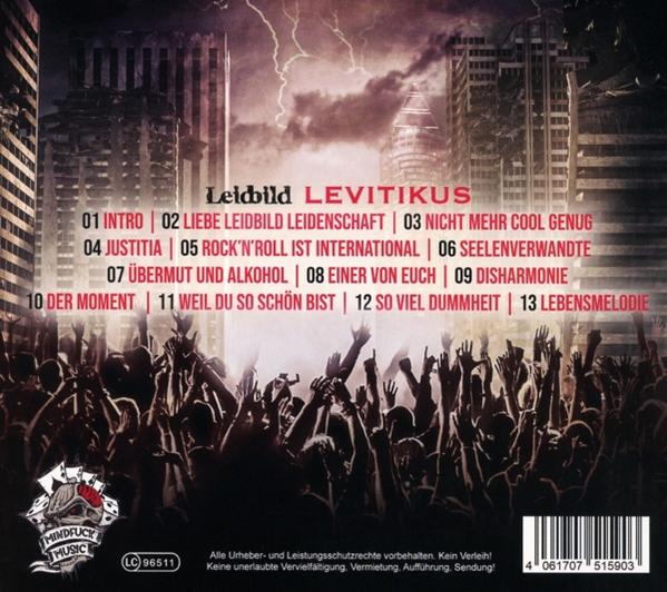 CD-Hülle mit Text über einer Menschenmenge. Skyline und Blitz im Hintergrund.