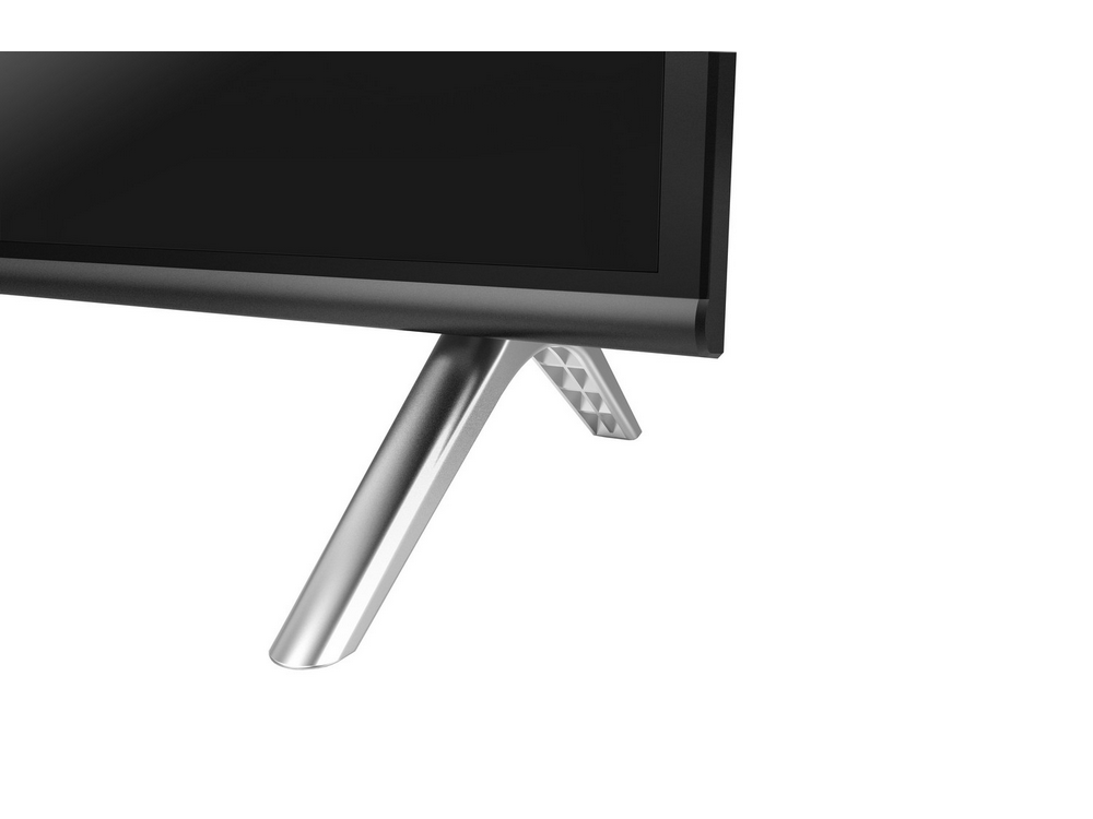 Soporte de TV plateado con pantalla negra, aislado sobre blanco.
