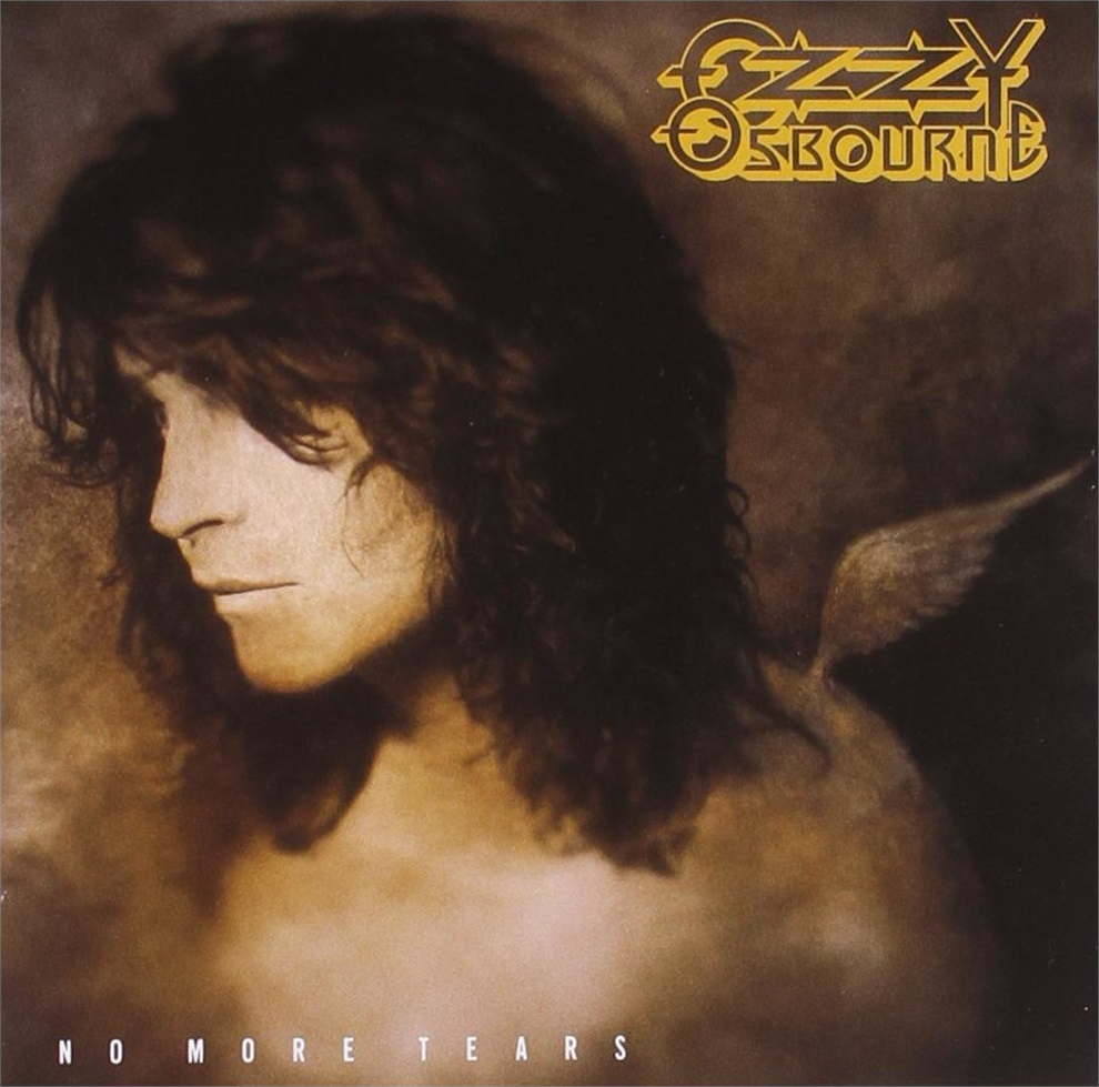 Ozzy Osbourne album borítója hosszú hajjal, szárnyakkal, és a 'No More Tears' felirattal.
