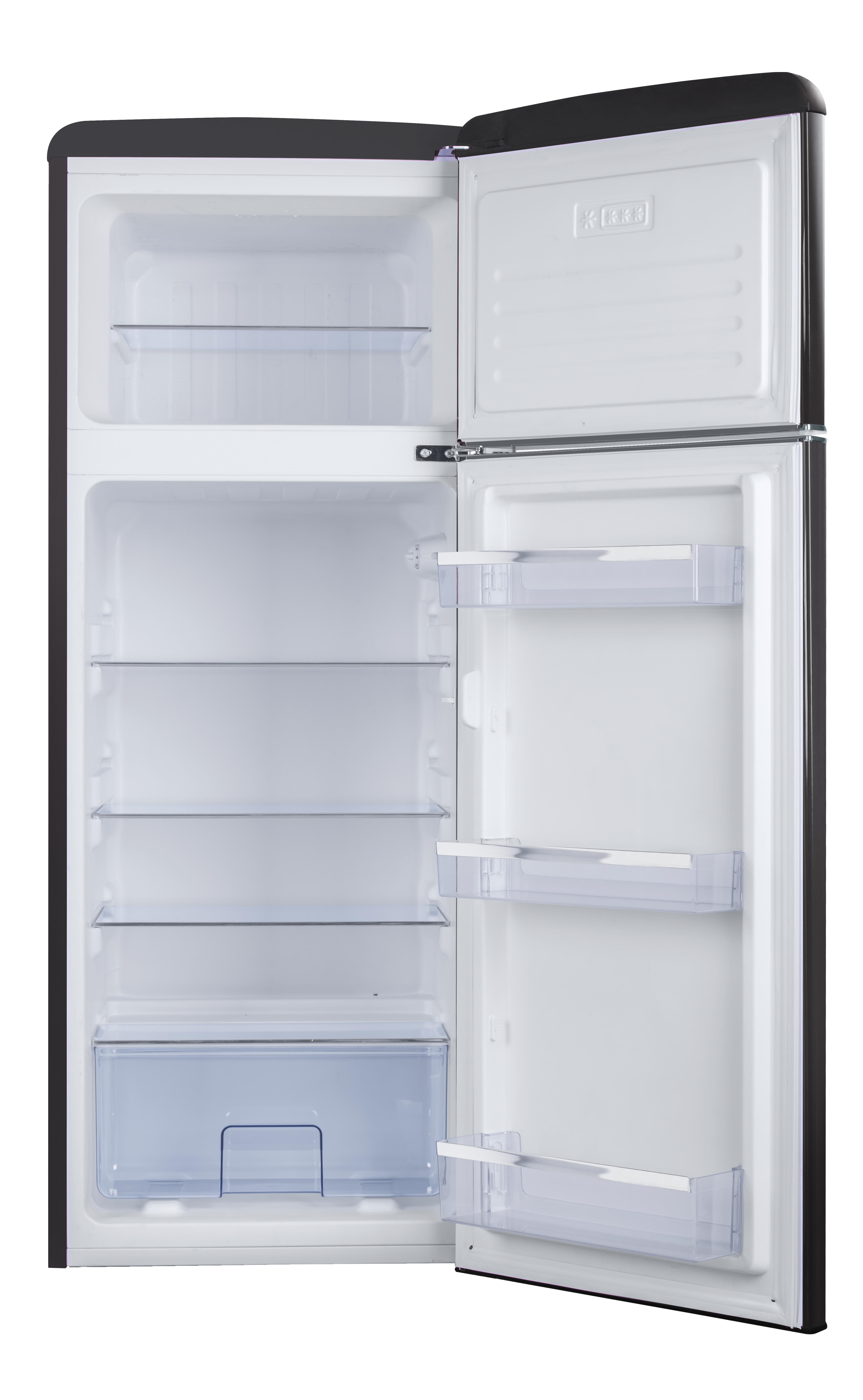 Geöffneter Kühlschrank mit Regalen und Fächern. Schwarze Außenseite, weiße Innenseite. Leere Regale und Schublade.