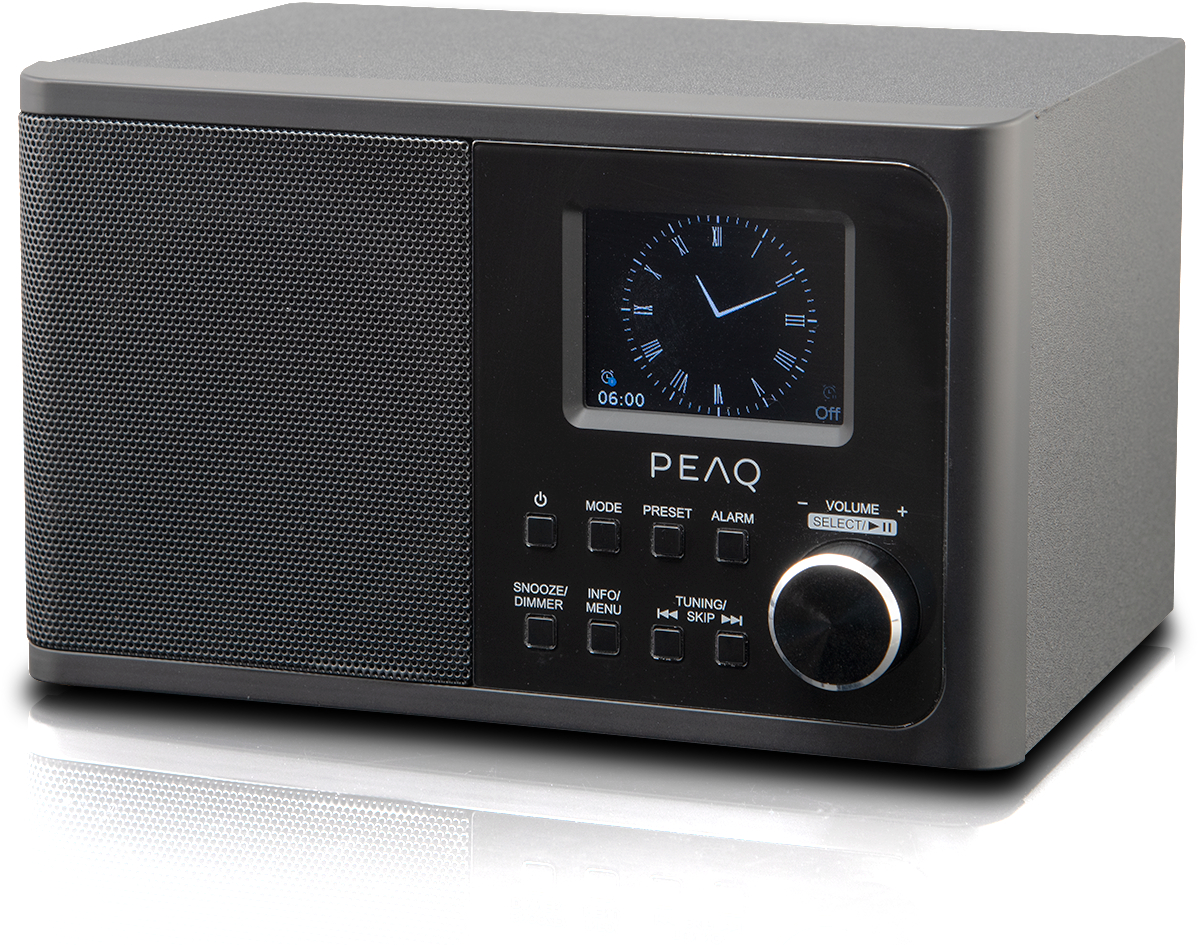 Schwarzes Radio mit digitaler Uhranzeige. Hat Knöpfe und einen Lautstärkeregler.