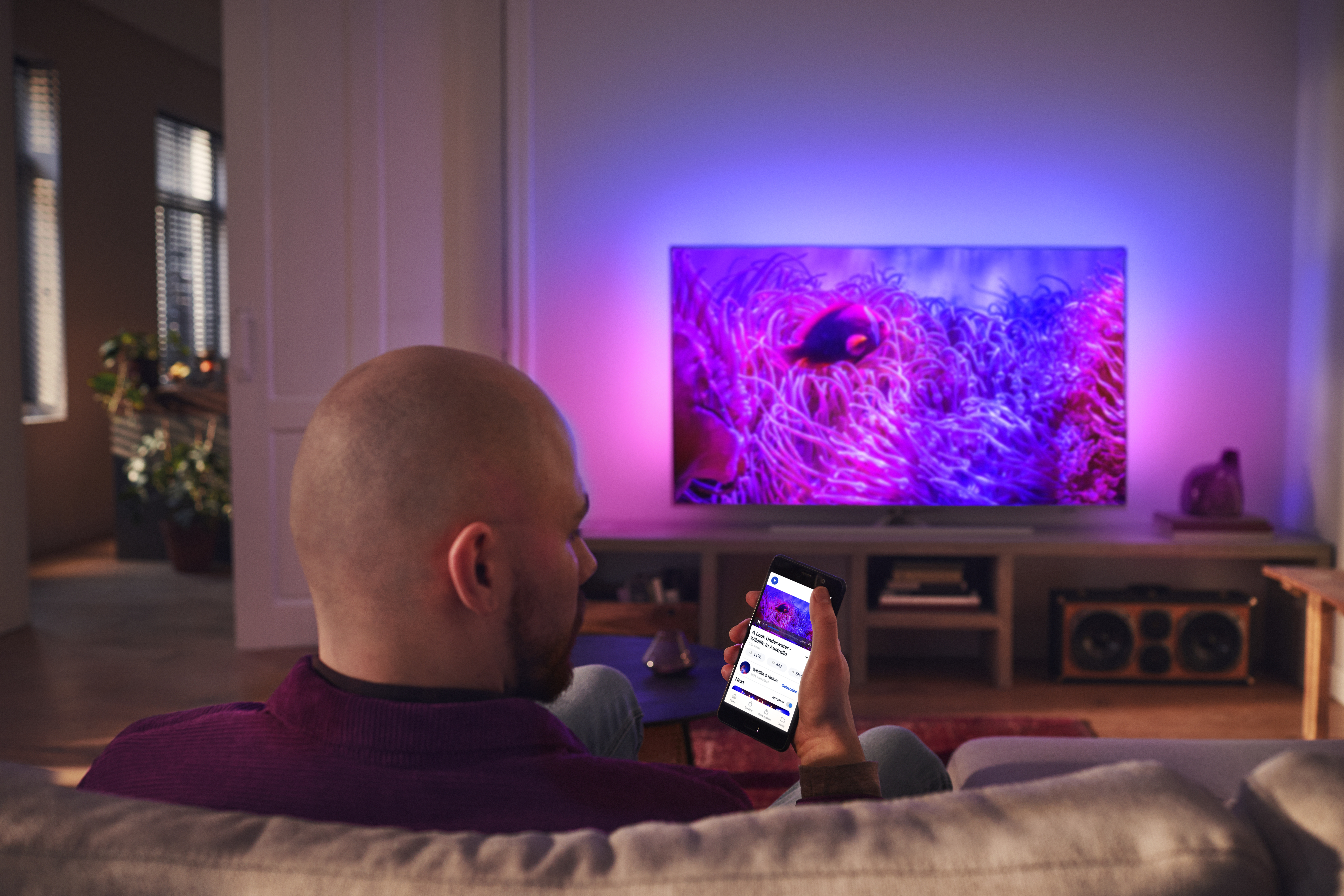 PHILIPS 43PUS8546/12 LED TV (Flat, 43 Zoll / 108 cm, UHD 4K, SMART TV, Ambilight, Android TV)